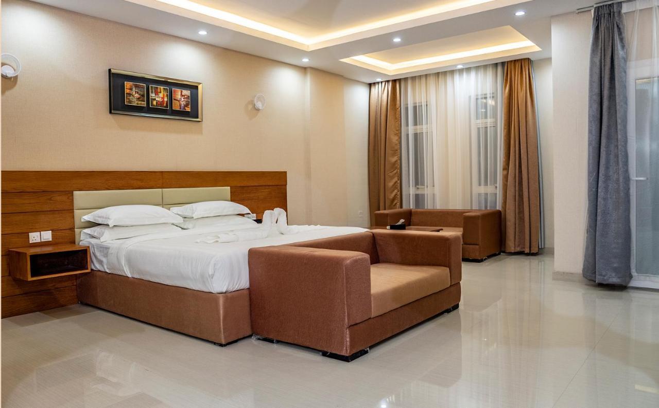 Red-5 - Al Safa Suites Salalah Bagian luar foto